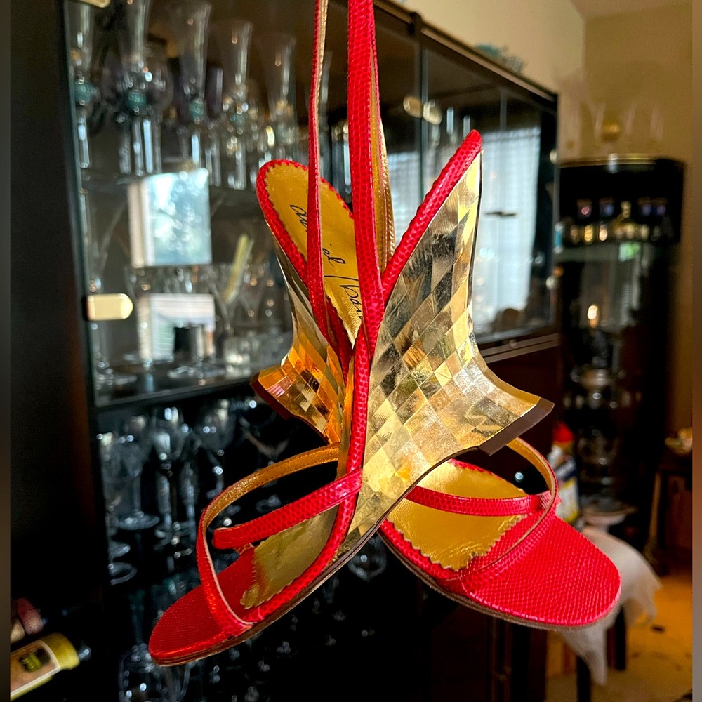 Daniel Barbara Red mirrored heels